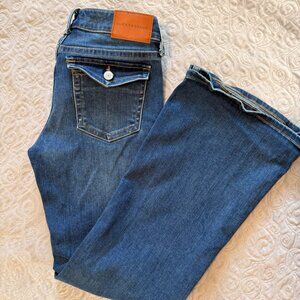LUCKY BRAND LOW RISE FLARE SZ 8/29R